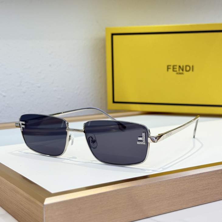 Picture of Fendi Sunglasses _SKUfw80238624fw
